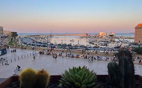 Una Finestra Sul Mare